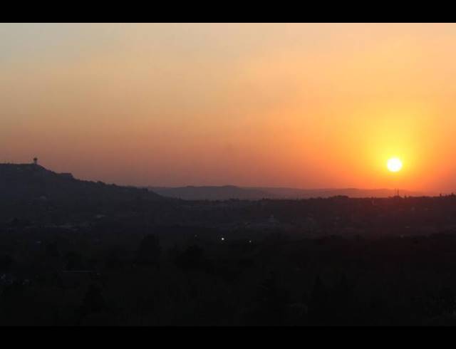 2 BEDROOM APARTMENT FOR SALE IN ROSEBANK